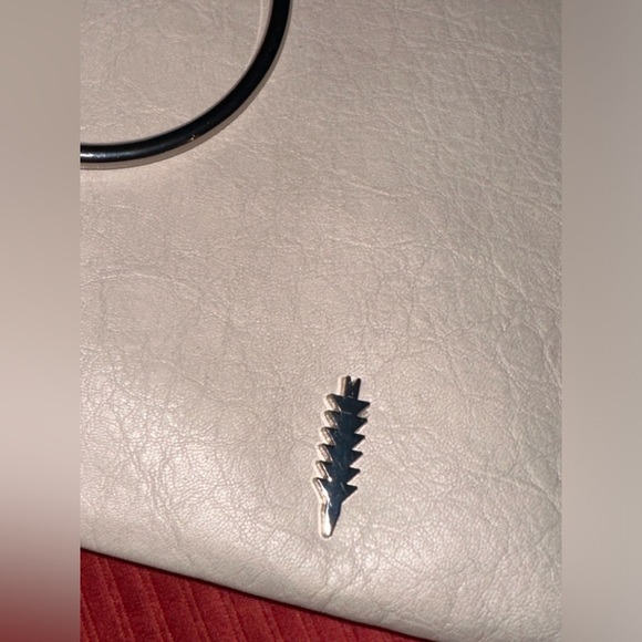 Thacker NY Gia TopZip Leather Clutch Ring Bag - Picture 11 of 11